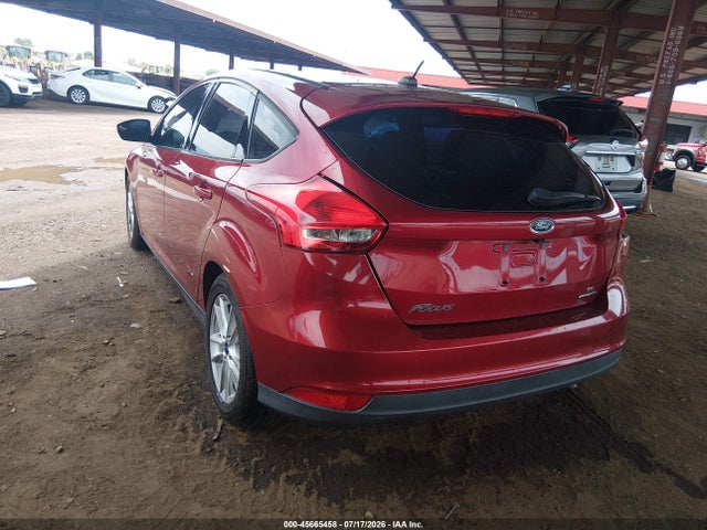 Ford FOCUS SE 2015 1FADP3K27FL358318 Image 3