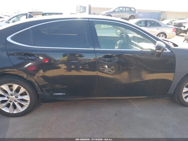 JTHBW1GG5E2070099 Lexus ES 300H