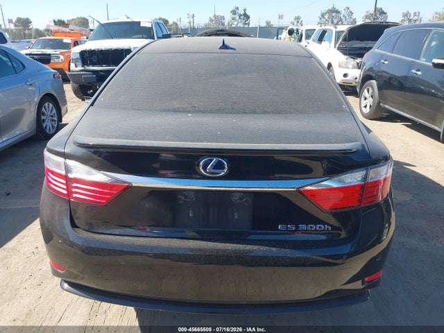 JTHBW1GG5E2070099 Lexus ES 300H