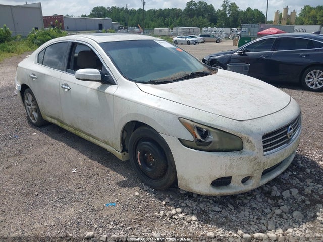 45665511 :رقم المزاد ، 1N4AA5AP6BC802568 vin ، 2011 Nissan Maxima 3.5 S مزاد بيع