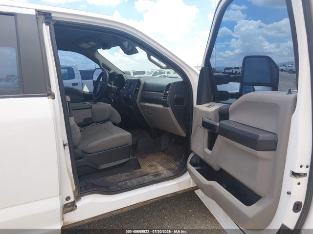Продажа на аукционе авто 2017 Ford F-250 Xl, vin: 1FT7X2B68HED28465, номер лота: 45665522
