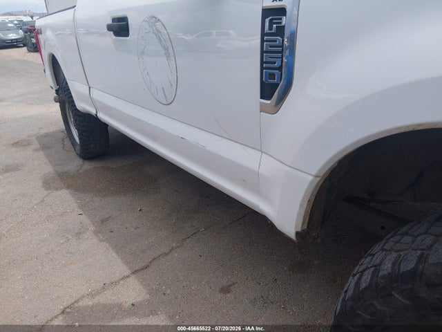 Продажа на аукционе авто 2017 Ford F-250 Xl, vin: 1FT7X2B68HED28465, номер лота: 45665522