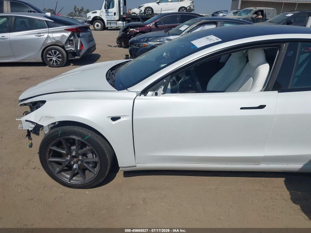 Tesla Model 3 Rear-wheel Drive 2023 5YJ3E1EA4PF567474 Image 21