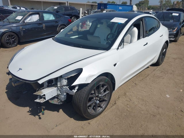 Tesla Model 3 Rear-wheel Drive 2023 5YJ3E1EA4PF567474 Image 2