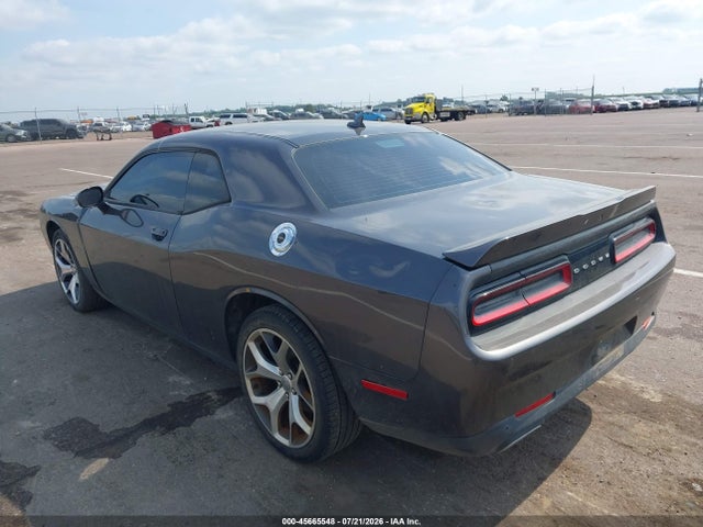 45665548 :رقم المزاد ، 2C3CDZAG9GH329937 vin ، 2016 Dodge Challenger Sxt Plus مزاد بيع