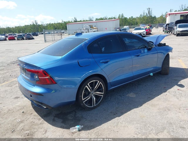 Aukcja sprzedaży 2021 Volvo S60 T5 R-design, vin: 7JR102FM2MG091166, numer aukcji: 45665557