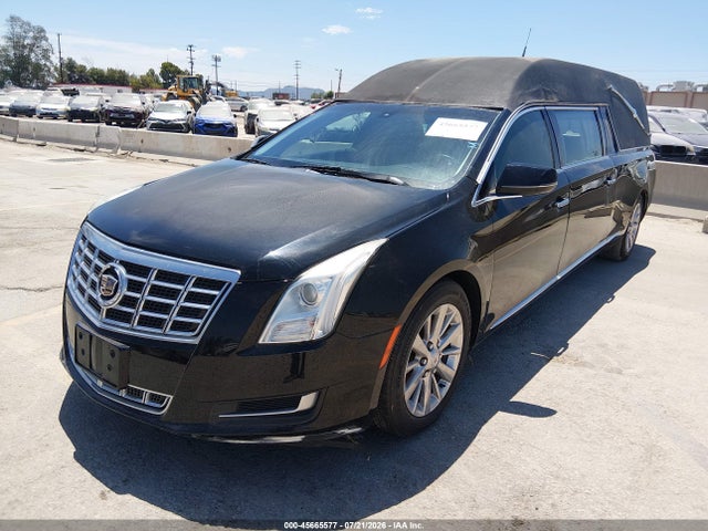 Cadillac Xts B9q Coachbuilder Funeral Coach 2014 2GEXG7U39E9500380 Image 2