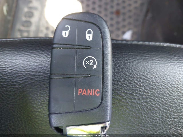 Auction sale of the 2018 Jeep Compass Latitude 4x4, vin: 3C4NJDBBXJT290678, lot number: 45665581