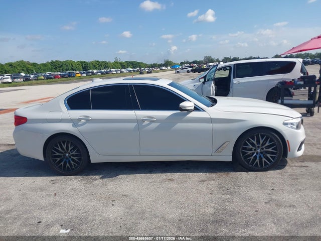 2018 Bmw 530i მანქანა იყიდება აუქციონზე, vin: WBAJA5C50JWA36694, აუქციონის ნომერი: 45665607