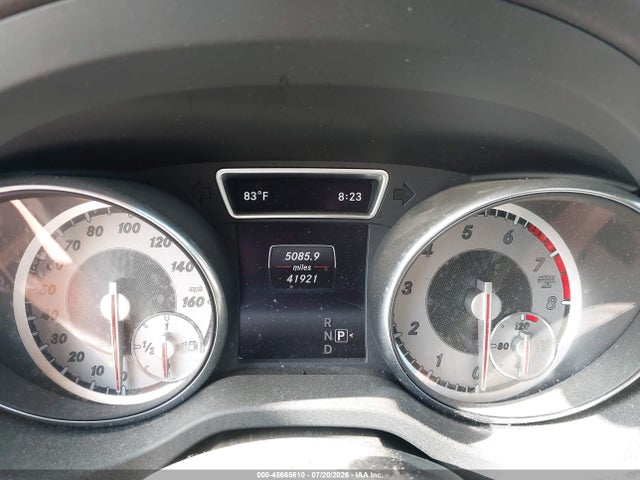 2015 Mercedes-benz Gla 250 4matic მანქანა იყიდება აუქციონზე, vin: WDCTG4GB8FJ083990, აუქციონის ნომერი: 45665610