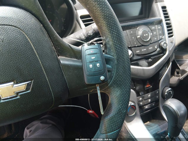 1G1PA5SH9F7299430 Chevrolet Cruze Ls Auto