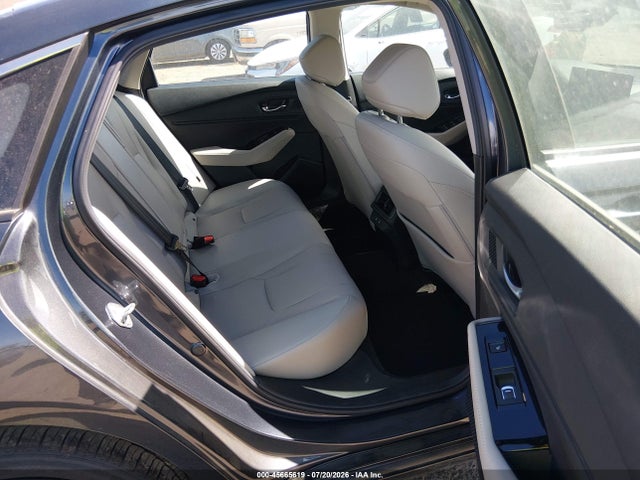 1HGCY2F84RA071919 Honda Accord Hybrid Touring