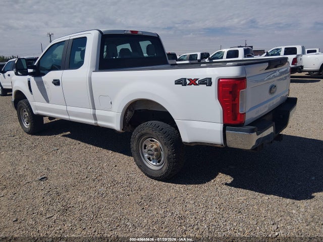 Продажа на аукционе авто 2017 Ford F-250 Xl, vin: 1FT7X2B64HED28463, номер лота: 45665636