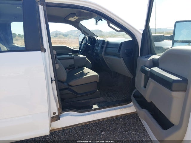 Продажа на аукционе авто 2017 Ford F-250 Xl, vin: 1FT7X2B64HED28463, номер лота: 45665636