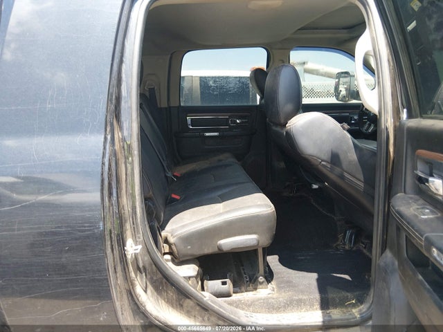 45665649 :رقم المزاد ، 3C63R3ML5HG577761 vin ، 2017 Ram 3500 Laramie  4x4 6'4 Box مزاد بيع