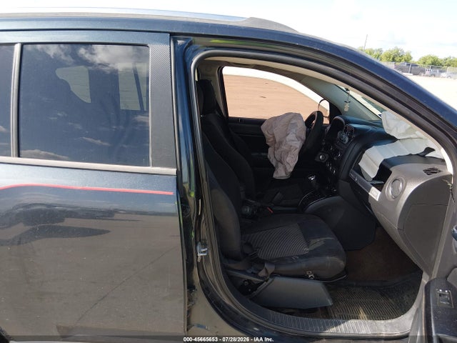 2014 Jeep Compass Sport მანქანა იყიდება აუქციონზე, vin: 1C4NJCBA0ED602701, აუქციონის ნომერი: 45665653