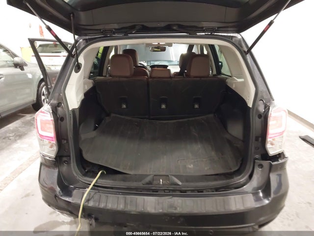 JF2SJAWCXJH452877 Subaru Forester 2.5i Touring