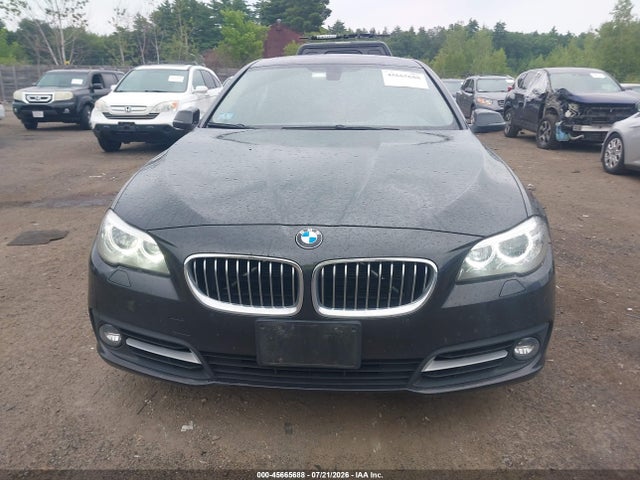 BMW 535i Xdrive 2016 WBA5B3C51GG260205 Image 12