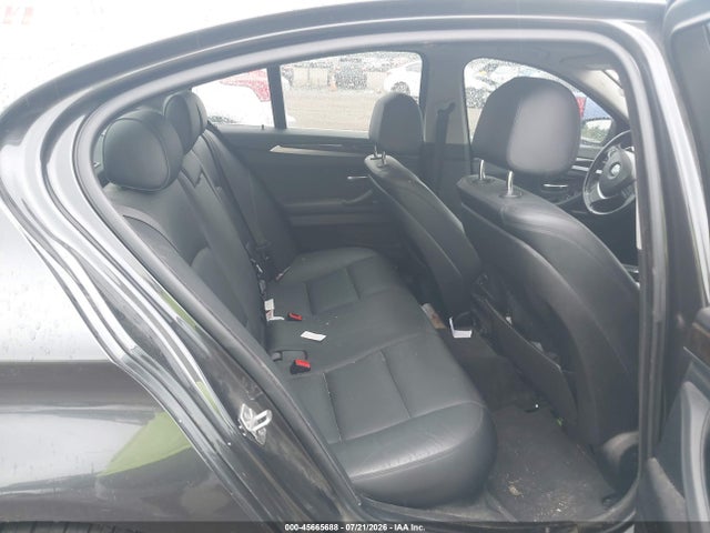BMW 535i Xdrive 2016 WBA5B3C51GG260205 Image 8