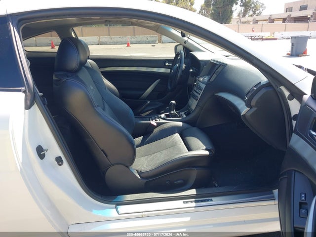 2014 Infiniti Q60 Sport მანქანა იყიდება აუქციონზე, vin: JN1CV6EK1EM110330, აუქციონის ნომერი: 45665730