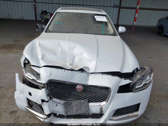 45665731 :رقم المزاد ، SAJBH4EV4JCY53242 vin ، 2018 Jaguar Xf 35t Portfolio Limited Edition مزاد بيع
