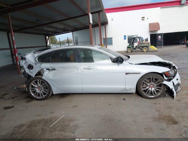45665731 :رقم المزاد ، SAJBH4EV4JCY53242 vin ، 2018 Jaguar Xf 35t Portfolio Limited Edition مزاد بيع