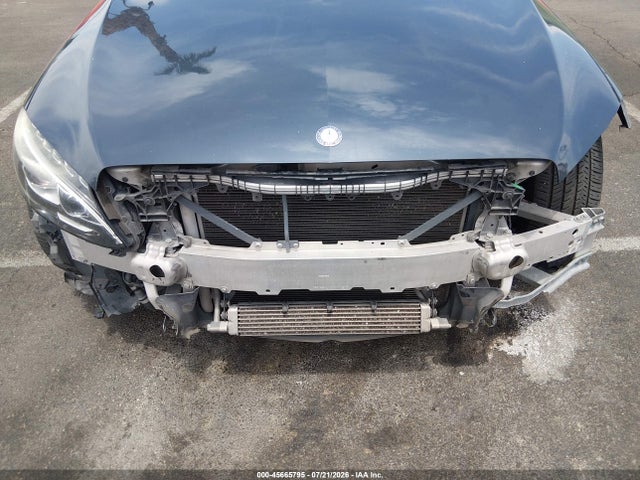 2015 Mercedes-benz C 300 Sport მანქანა იყიდება აუქციონზე, vin: 55SWF4JB6FU090182, აუქციონის ნომერი: 45665795