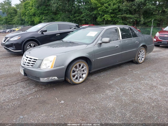45665797 :رقم المزاد ، 1G6KD57Y18U103389 vin ، 2008 Cadillac Dts 1sc مزاد بيع