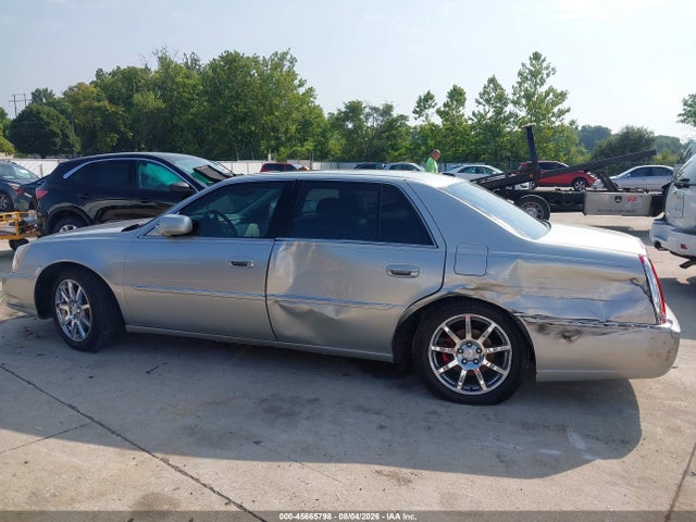 45665798 :رقم المزاد ، 1G6KD579X7U129660 vin ، 2007 Cadillac Dts Performance مزاد بيع