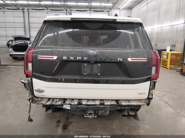 2025 Ford Expedition King Ranch Max მანქანა იყიდება აუქციონზე, vin: 1FMJK1P85SEA75942, აუქციონის ნომერი: 45665825