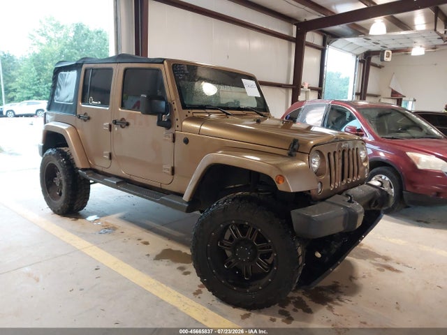 2015 Jeep Wrangler Unlimited Sahara მანქანა იყიდება აუქციონზე, vin: 1C4BJWEG1FL624038, აუქციონის ნომერი: 45665837