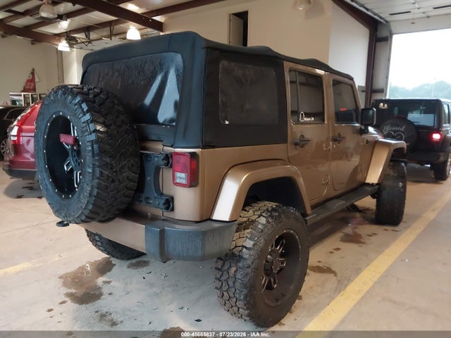 2015 Jeep Wrangler Unlimited Sahara მანქანა იყიდება აუქციონზე, vin: 1C4BJWEG1FL624038, აუქციონის ნომერი: 45665837