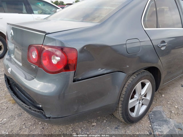 Aukcja sprzedaży 2010 Volkswagen Jetta Tdi, vin: 3VWAL7AJ3AM021528, numer aukcji: 45665858