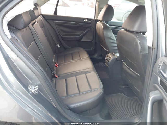 Aukcja sprzedaży 2010 Volkswagen Jetta Tdi, vin: 3VWAL7AJ3AM021528, numer aukcji: 45665858