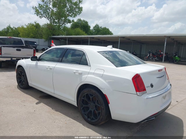 Aukcja sprzedaży 2016 Chrysler 300 Limited, vin: 2C3CCAAG2GH334448, numer aukcji: 45665913