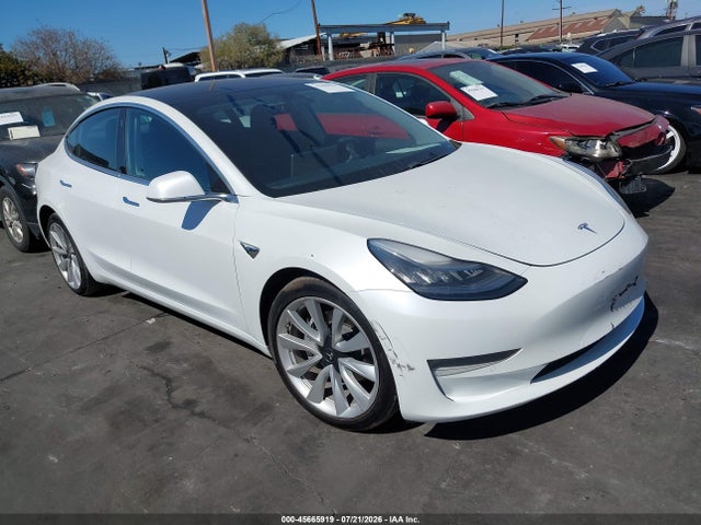 Продажа на аукционе авто 2019 Tesla Model 3 Long Range/performance, vin: 5YJ3E1EB5KF512484, номер лота: 45665919
