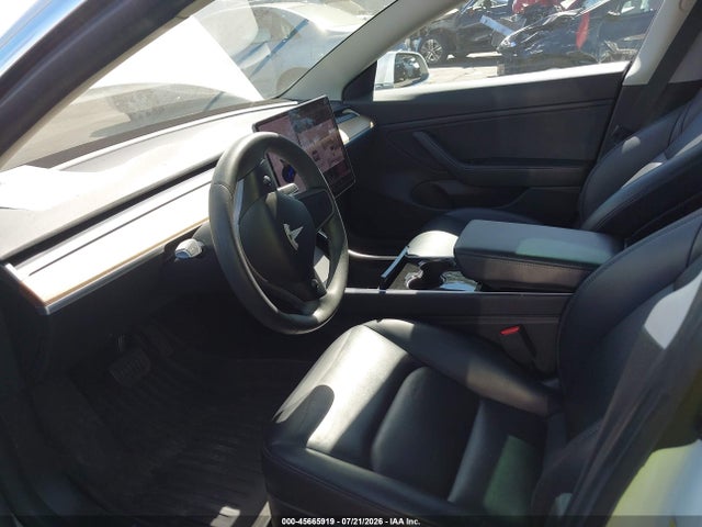 Продажа на аукционе авто 2019 Tesla Model 3 Long Range/performance, vin: 5YJ3E1EB5KF512484, номер лота: 45665919
