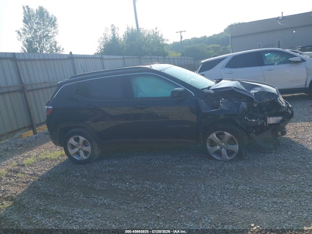 Продаж на аукціоні авто 2019 Jeep Compass Latitude 4x4, vin: 3C4NJDBB9KT641274, номер лоту: 45665928