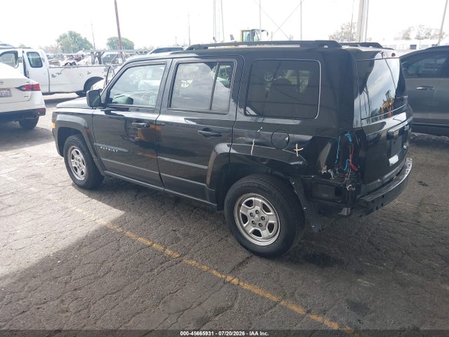 1C4NJPBA6GD655767 Jeep Patriot Sport