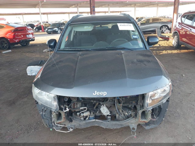 45665936 :رقم المزاد ، 1C4NJCBA7FD124472 vin ، 2015 Jeep Compass Sport مزاد بيع