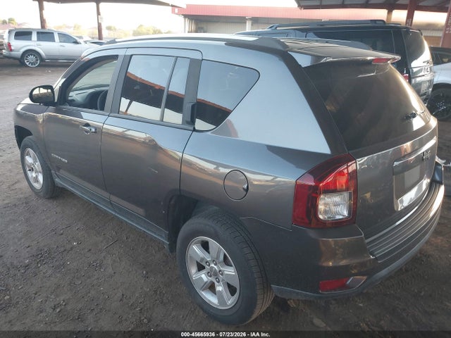45665936 :رقم المزاد ، 1C4NJCBA7FD124472 vin ، 2015 Jeep Compass Sport مزاد بيع