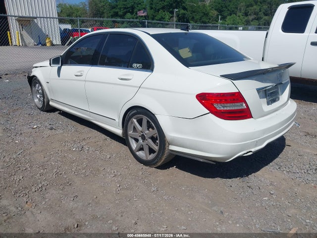 Aukcja sprzedaży 2012 Mercedes-benz C 250 Sport, vin: WDDGF4HB1CR235359, numer aukcji: 45665948