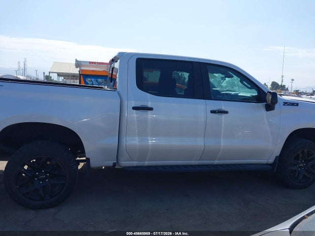 3GCUDFEL7RG156525 Chevrolet Silverado 1500 4wd Short Bed Lt Trail Boss