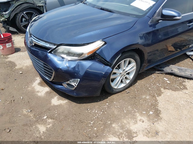 2015 Toyota Avalon Xle Premium მანქანა იყიდება აუქციონზე, vin: 4T1BK1EB5FU167096, აუქციონის ნომერი: 45665976