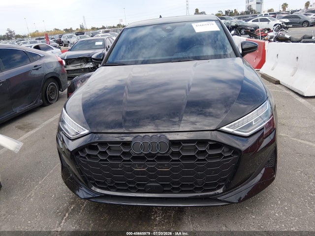 2025 Audi A3 Premium 40 Tfsi Quattro S Tronic მანქანა იყიდება აუქციონზე, vin: WAUGUDGY4SA047466, აუქციონის ნომერი: 45665979