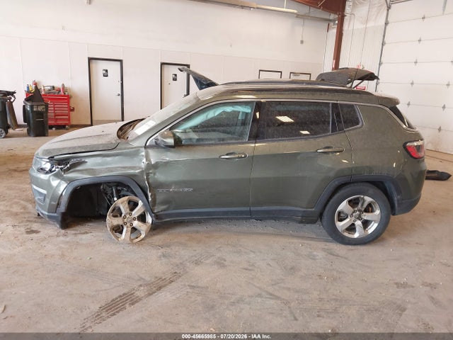 Продажа на аукционе авто 2018 Jeep Compass Latitude 4x4, vin: 3C4NJDBB8JT283826, номер лота: 45665985