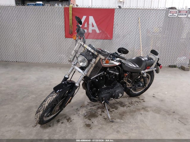 2006 Harley-davidson Xl883 R მანქანა იყიდება აუქციონზე, vin: 1HD4CKM176K440090, აუქციონის ნომერი: 45666049