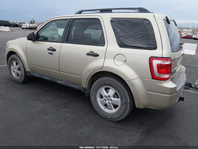 2011 Ford Escape Xlt მანქანა იყიდება აუქციონზე, vin: 1FMCU0DG2BKA87184, აუქციონის ნომერი: 45666052
