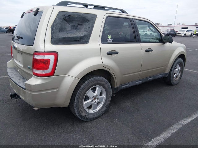 2011 Ford Escape Xlt მანქანა იყიდება აუქციონზე, vin: 1FMCU0DG2BKA87184, აუქციონის ნომერი: 45666052