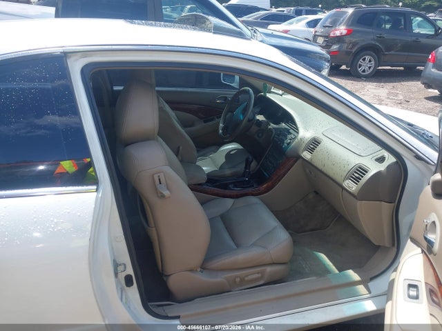45666107 :رقم المزاد ، 19UYA416X3A008004 vin ، 2003 Acura Cl 3.2 Type S Manual مزاد بيع